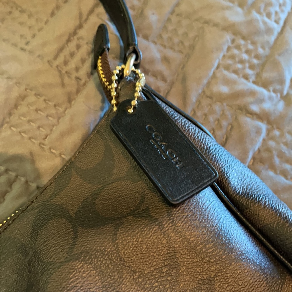 Coach Handbag - Picture 2 of 6
